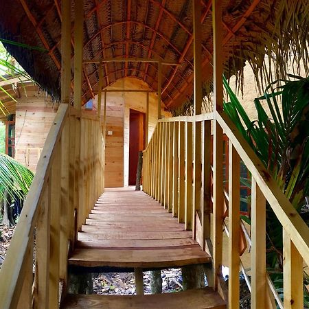 Seasons Four Eco Friendly Treehouse Guest House Matara Exterior photo