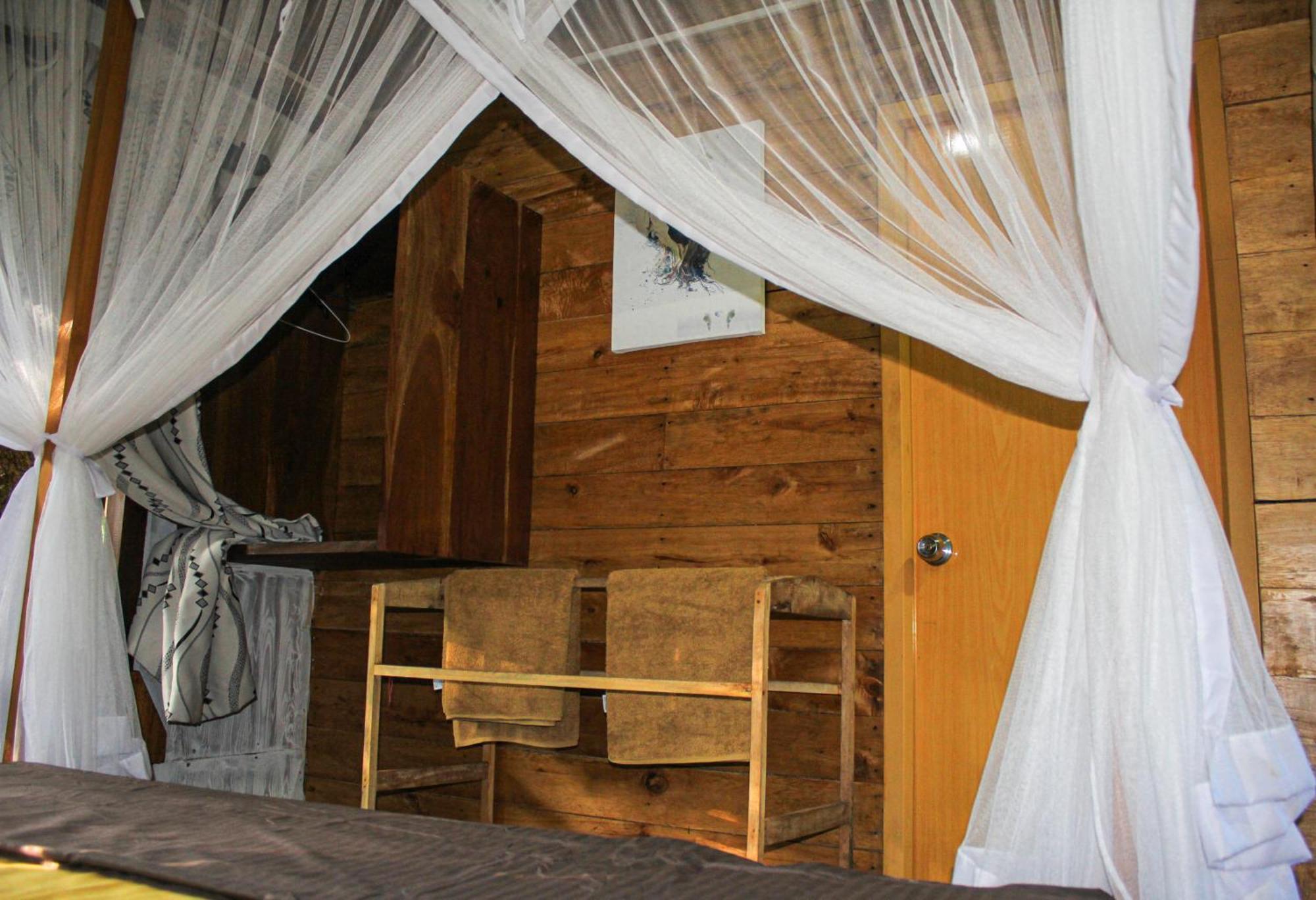 Seasons Four Eco Friendly Treehouse Guest House Matara Exterior photo