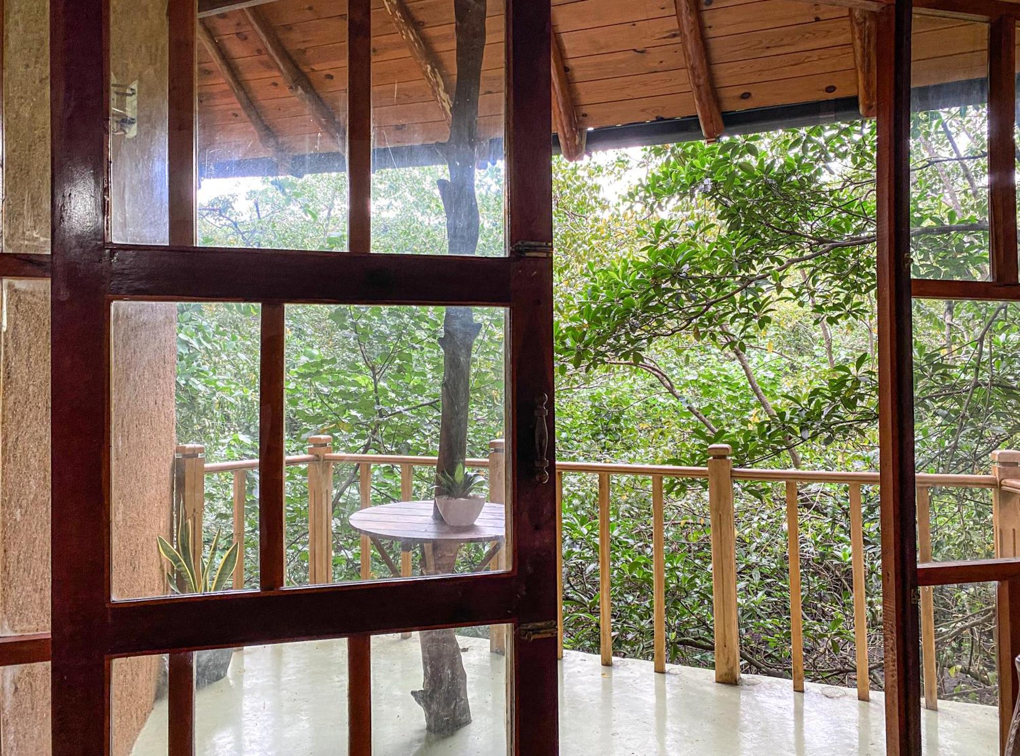 Seasons Four Eco Friendly Treehouse Guest House Matara Exterior photo